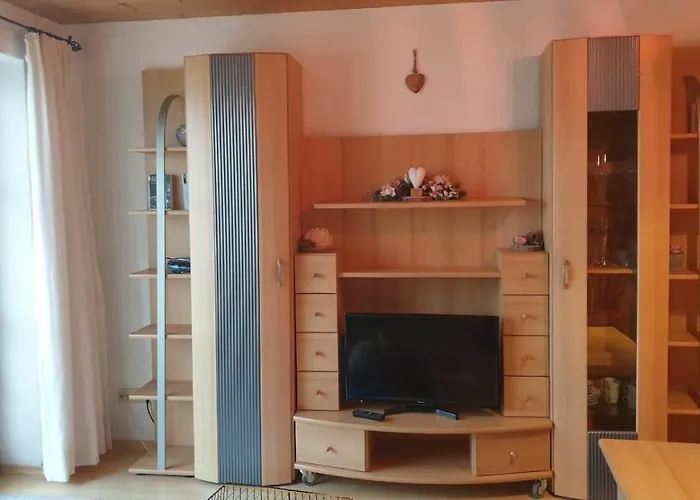 Amberg Hopfen Am // Hopfensee // Daire Füssen